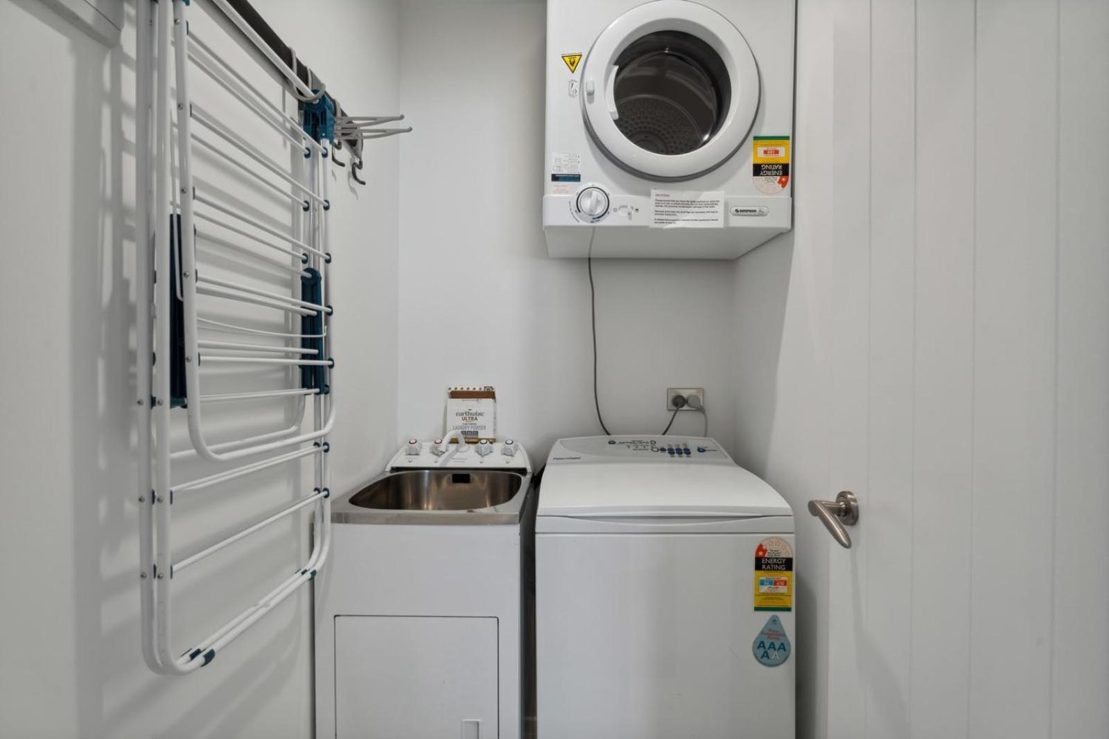 Alpine Retreat - 3 Bedroom ワナカ エクステリア 写真
